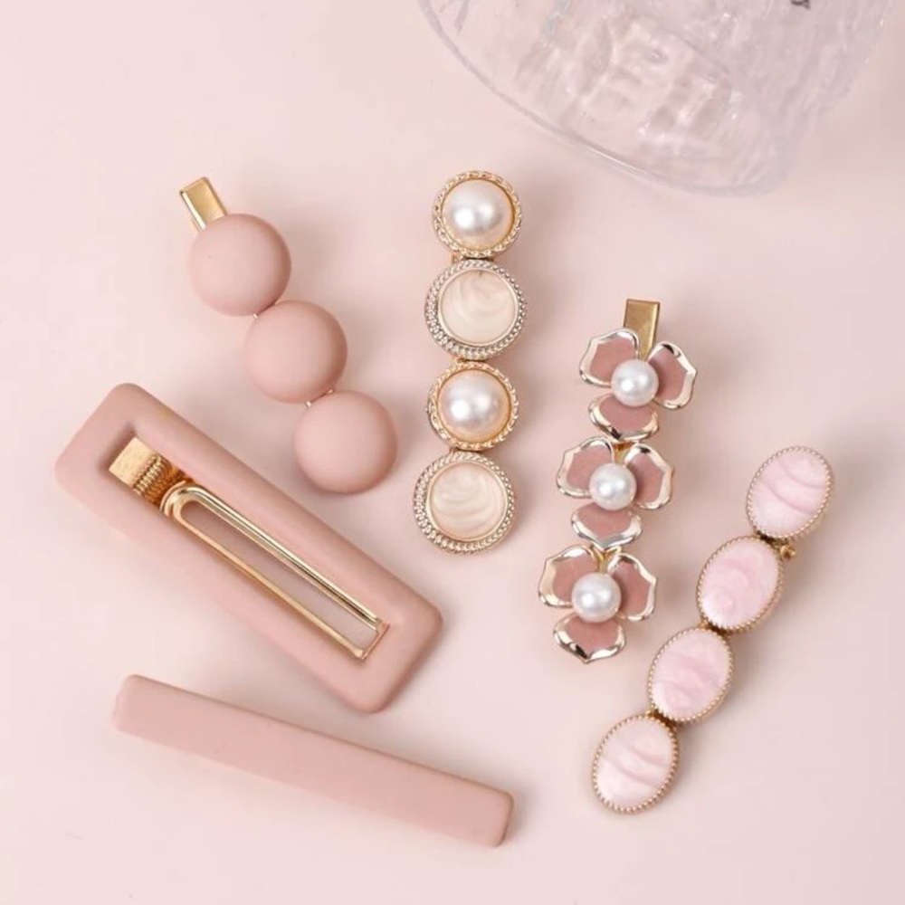 Luxe Faux Pink Pearl Romantic Hair Clip Set